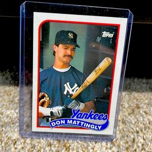 1989 Topps Don Mattingly 6th year MINT